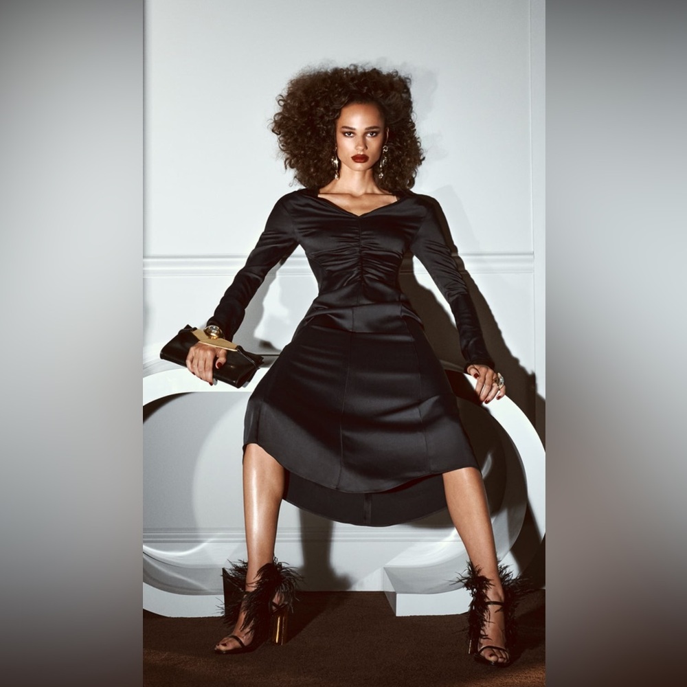 Elegant Black Long Sleeve Dress